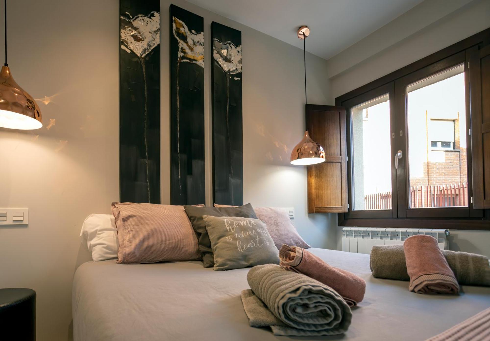El Arco San Esteban By Unique Rooms บูร์โกส ภายนอก รูปภาพ